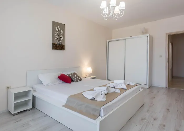 アパート Seaside ヴァルナ